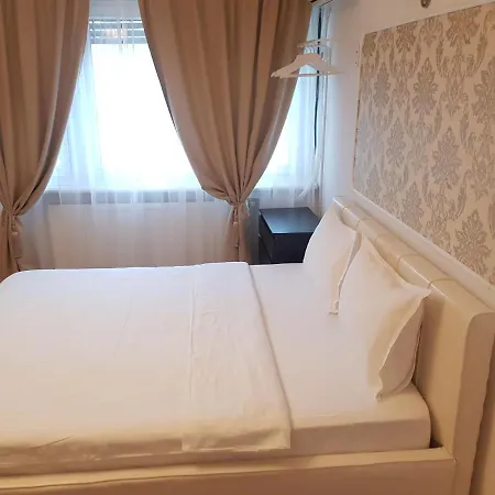 Gorgeous Flat Ultracentral Cismigiu 아파트